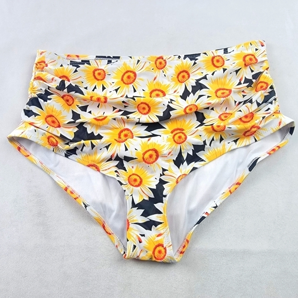 NWOT high-waisted ruched sunflower bikini‎ bottoms